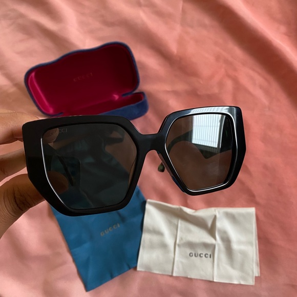 Gucci sunglasses - Picture 2 of 8